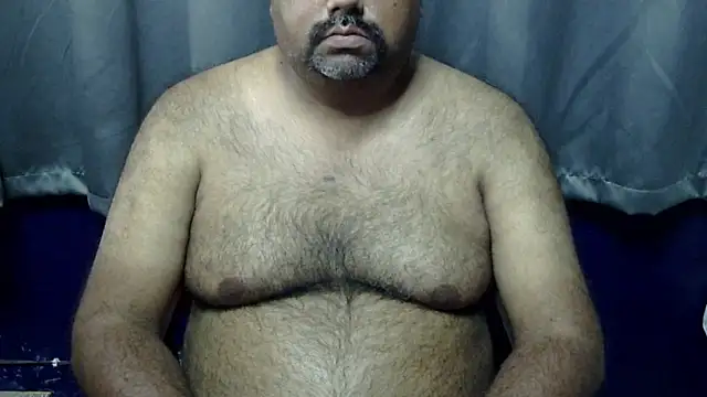 Snapshot of hairysubcub_70 chatting on 30, 3, 2026 hairysubcub 70 online show from 30, 3, 2026