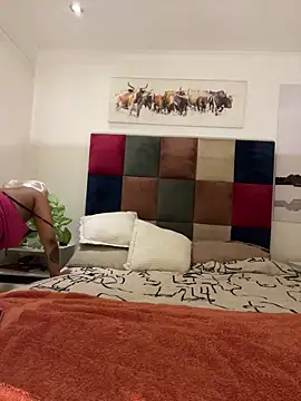 sexyTHANDO online show from 4, 3, 2026