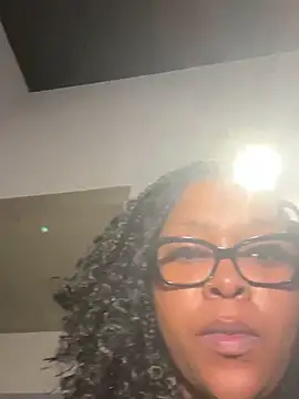 sexyTHANDO online show from 16, 2, 2025