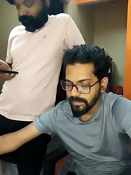 arhan3043 online show from 1, 2, 2025