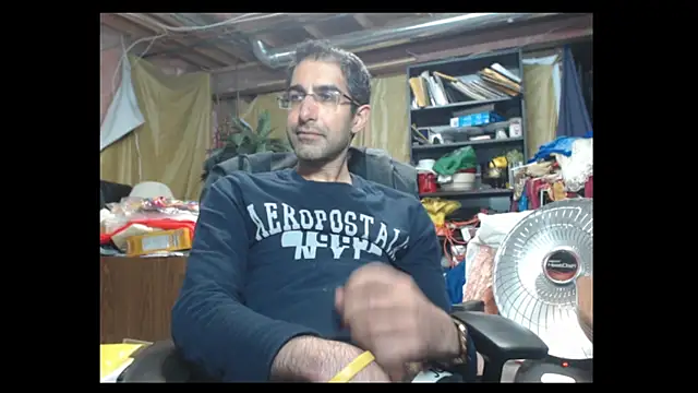 Snapshot of Gsmile1 chatting on 20, 12, 2024 Gsmile1 online show from 20, 12, 2024