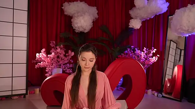 KittyCaitlin online show from 26, 2, 2025