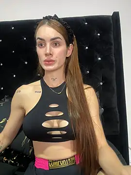 SofiaCarter online show from 8, 1, 2025