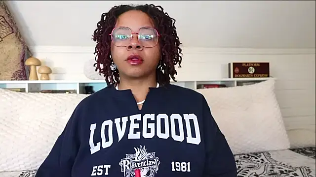 -khayaparker online show from 1, 2, 2026