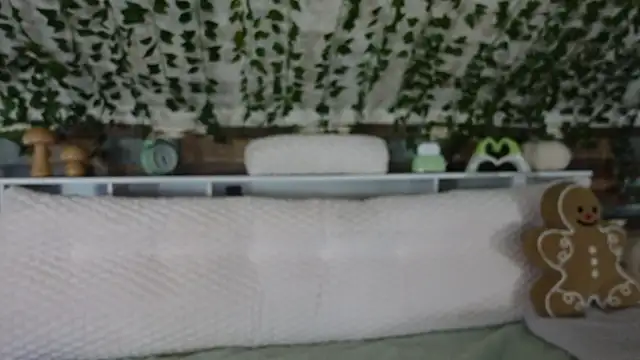 -khayaparker online show from 9, 3, 2025