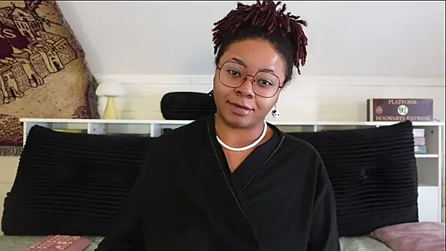 -khayaparker online show from 1, 3, 2026