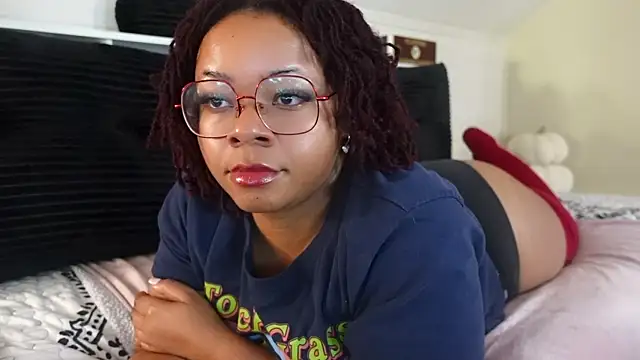 -khayaparker online show from 7, 11, 2025