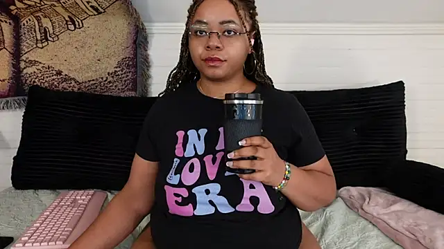 -khayaparker online show from 8, 7, 2026