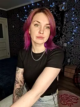 Snapshot of LazyTanukii chatting on 5, 5, 2026 LazyTanukii online show from 5, 5, 2026