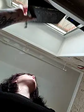 LazyTanukii online show from 26, 3, 2026