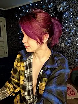 Snapshot of LazyTanukii chatting on 30, 4, 2026 LazyTanukii online show from 30, 4, 2026