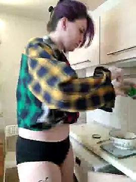 Snapshot of LazyTanukii chatting on 3, 2, 2025 LazyTanukii online show from 3, 2, 2025