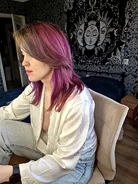 LazyTanukii online show from 16, 6, 2026