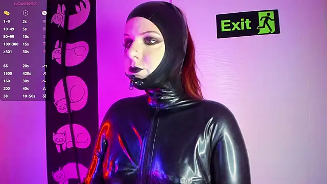 Snapshot of auroralatexprincess chatting on 25, 11, 2025 auroralatexprincess online show from 25, 11, 2025