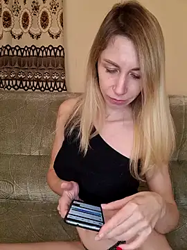 MissisMilk online show from 12, 12, 2024