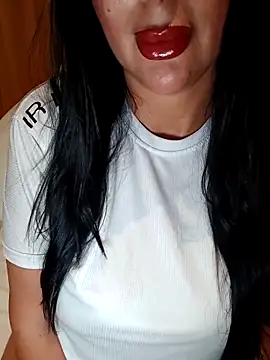 Queen sousou online show from 15, 4, 2026