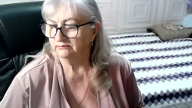 LolkaAlyss online show from 26, 11, 2025