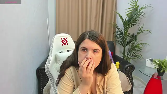 BattyMoll online show from 15, 7, 2026