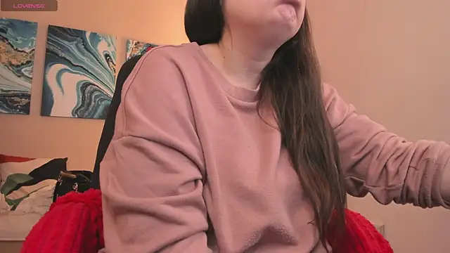 BattyMoll online show from 7, 3, 2025