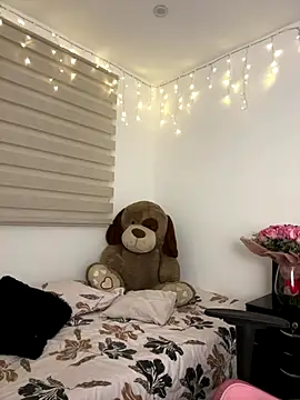 Vane Rossee online show from 27, 10, 2025