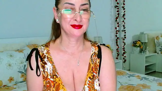 Tyana40 online show from 25, 3, 2026