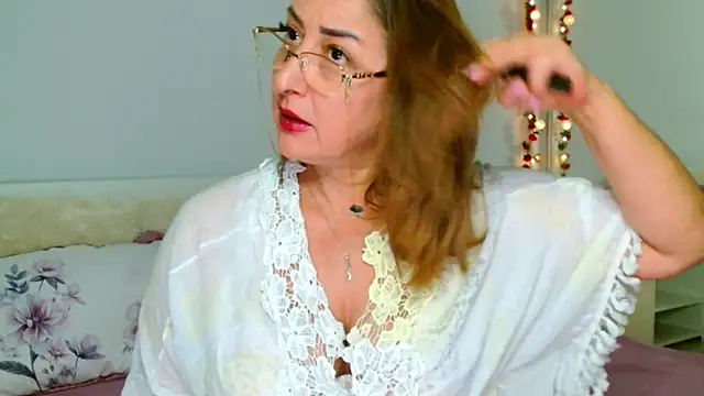 Tyana40 online show from 22, 6, 2026