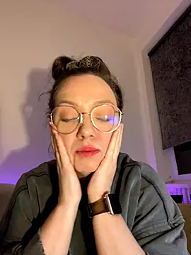 FemDom RubyKnightXXO online show from 2, 11, 2025