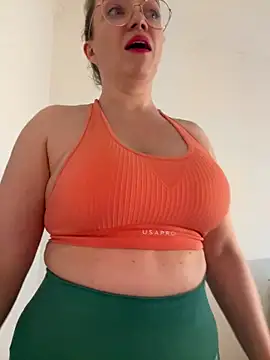 FemDom RubyKnightXXO online show from 8, 4, 2026