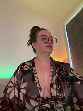 Snapshot of FemDom_RubyKnightXXO chatting on 1, 7, 2026 FemDom RubyKnightXXO online show from 1, 7, 2026