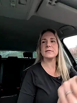 NaomiAndFriends online show from 24, 2, 2026