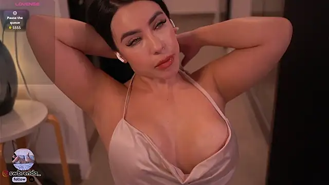 clarissegarcia online show from 11, 9, 2025