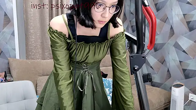 aliiiiiina online show from 26, 10, 2025