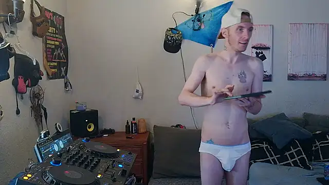 pyrowuff online show from 17, 7, 2026