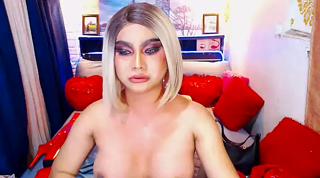 TsGoddessNhicolle online show from 10, 2, 2025