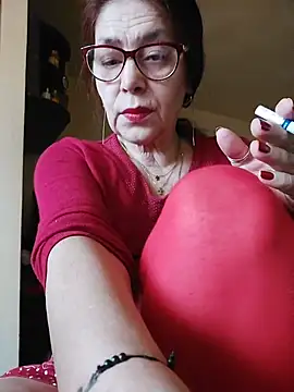 Snapshot of cristinatina chatting on 26, 11, 2025 cristinatina online show from 26, 11, 2025