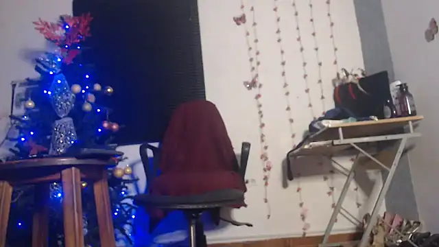 Snapshot of sharom_smith1 chatting on 21, 12, 2025 sharom smith1 online show from 21, 12, 2025