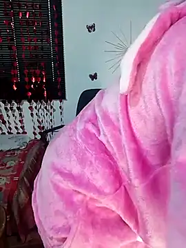 Snapshot of sharom_smith1 chatting on 2, 3, 2025 sharom smith1 online show from 2, 3, 2025