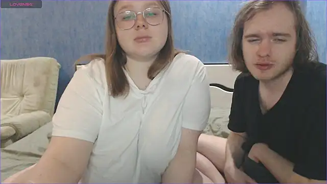 Touch me more please online show from 21, 2, 2025