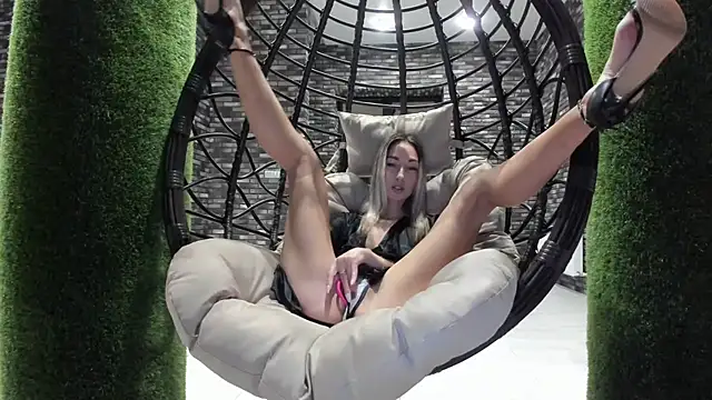 StarryHanna online show from 21, 10, 2025