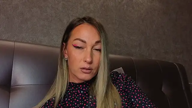 StarryHanna online show from 15, 10, 2025