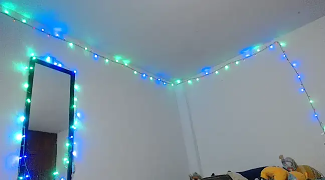 Snapshot of MARIANAWEED chatting on 21, 3, 2025 MARIANAWEED online show from 21, 3, 2025