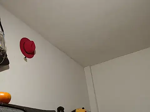 Snapshot of MARIANAWEED chatting on 27, 9, 2025 MARIANAWEED online show from 27, 9, 2025