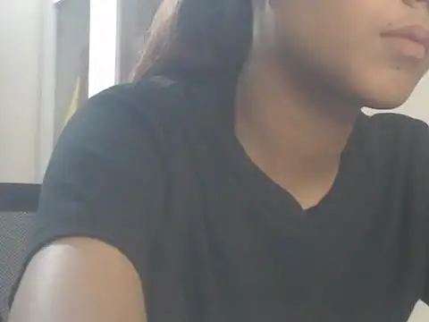 Snapshot of NancyRuvi chatting on 6, 7, 2026 NancyRuvi online show from 6, 7, 2026