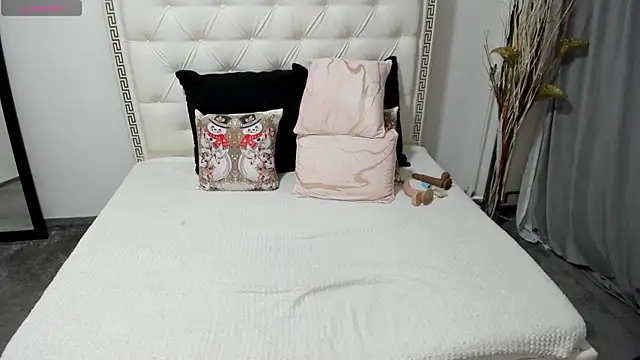 LeylaCum online show from 6, 1, 2026