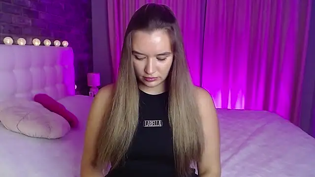 Snapshot of starrydoll chatting on 9, 11, 2025 starrydoll online show from 9, 11, 2025