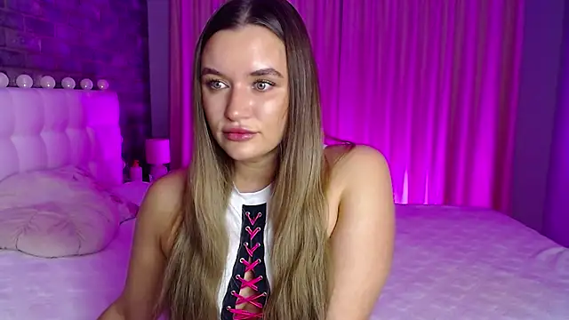 Snapshot of starrydoll chatting on 4, 12, 2025 starrydoll online show from 4, 12, 2025