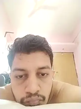 Snapshot of dzboy1994 chatting on 30, 11, 2025 dzboy1994 online show from 30, 11, 2025