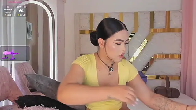 sophy champagne online show from 15, 7, 2026