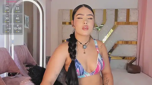 sophy champagne online show from 17, 7, 2026