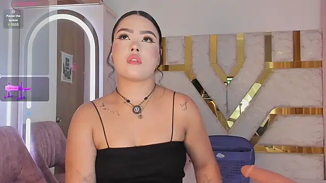 sophy champagne online show from 25, 5, 2026